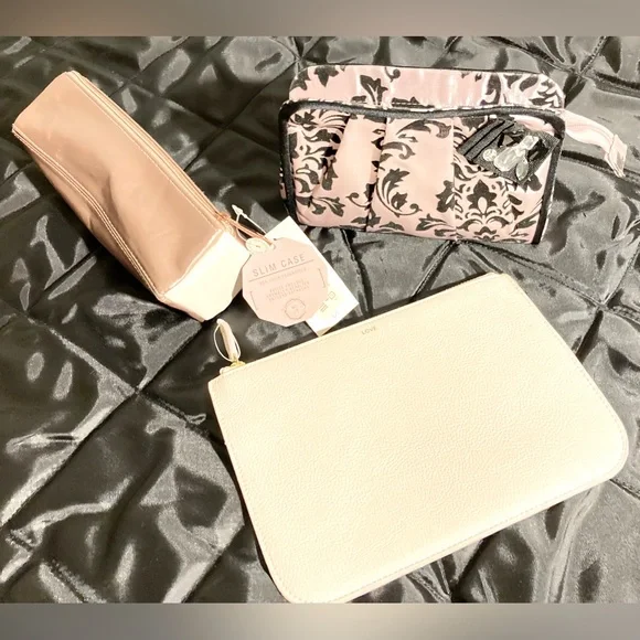 3 Brand New Makeup Bags - Picture 2 of 5
